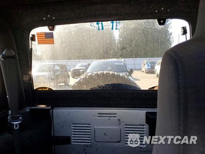 Zdjęcie 10 z 13 samochodu: 2005 JEEP WRANGLER X VIN:1J4FA39S35P375371 - miniatura