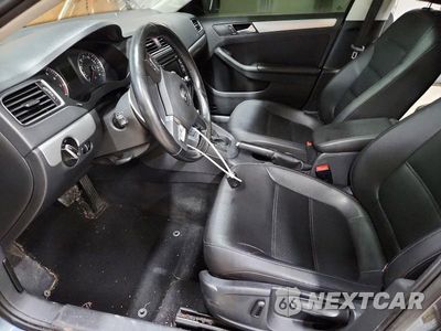 Zdjęcie 7 z 12 samochodu: 2014 VOLKSWAGEN JETTA SE VIN:3VWD17AJXEM372090 - miniatura