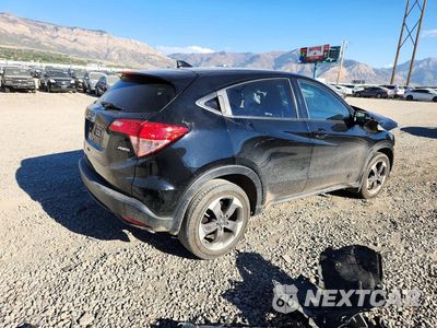 Trzecie zdjęcie samochodu z tyłu: 2018 HONDA HR-V EX VIN:3CZRU6H56JG712549 - miniatura