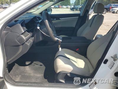 Zdjęcie 7 z 12 samochodu: 2019 HONDA CIVIC LX VIN:19XFC2F65KE025429 - miniatura