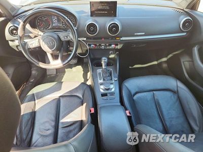 Zdjęcie 8 z 12 samochodu: 2017 AUDI A3 PREMIUM VIN:WAUAUGFF5H1025489 - miniatura