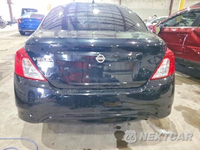 Zdjęcie 6 z 13 samochodu: 2018 NISSAN VERSA S VIN:3N1CN7AP5JL812162 - miniatura