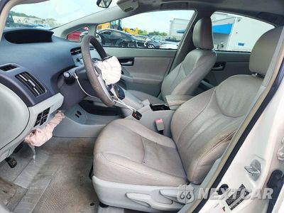 Zdjęcie 7 z 12 samochodu: 2010 TOYOTA PRIUS III VIN:JTDKN3DU9A5028585 - miniatura