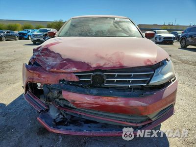 Piąte zdjęcie samochodu w środku: 2018 VOLKSWAGEN JETTA S VIN:3VW2B7AJ1JM229821 - miniatura
