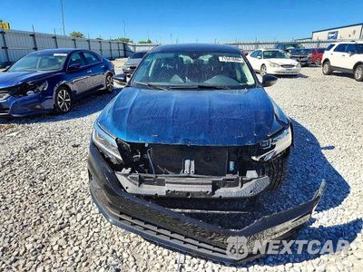 Piąte zdjęcie samochodu w środku: 2022 VOLKSWAGEN PASSAT SE VIN:1VWSA7A36NC009327 - miniatura
