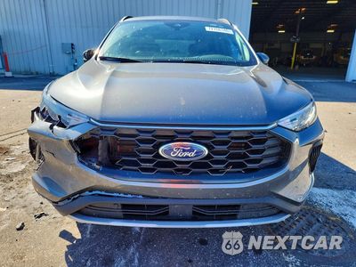Piąte zdjęcie samochodu w środku: 2025 FORD ESCAPE ST LINE VIN:1FMCU0MNXSUA62827 - miniatura