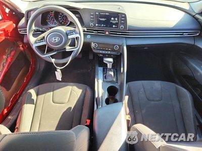 Zdjęcie 8 z 13 samochodu: 2021 HYUNDAI ELANTRA SEL VIN:KMHLM4AG1MU103541 - miniatura
