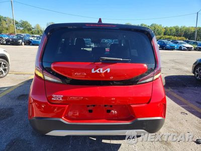Zdjęcie 6 z 13 samochodu: 2023 KIA SOUL LX VIN:KNDJ23AU0P7188859 - miniatura