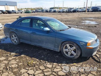 Czwarte zdjęcie samochodu z boku: 2001 LINCOLN LS VIN:1LNHM86S41Y720897 - miniatura