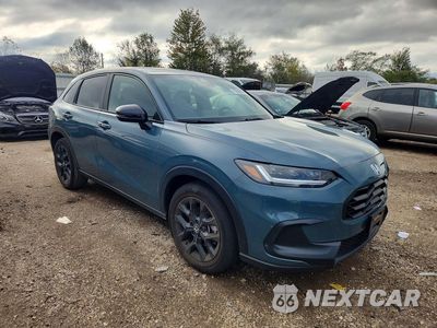 Czwarte zdjęcie samochodu z boku: 2024 HONDA HR-V SPORT VIN:3CZRZ2H5XRM726705 - miniatura