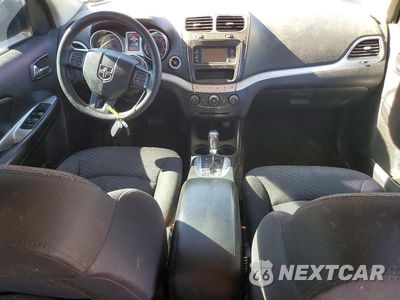 Zdjęcie 8 z 14 samochodu: 2018 DODGE JOURNEY SE VIN:3C4PDCAB2JT426975 - miniatura