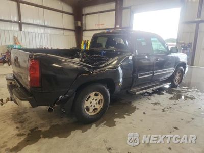 Trzecie zdjęcie samochodu z tyłu: 2003 CHEVROLET SILVERADO K1500 VIN:2GCEK19T031195853 - miniatura