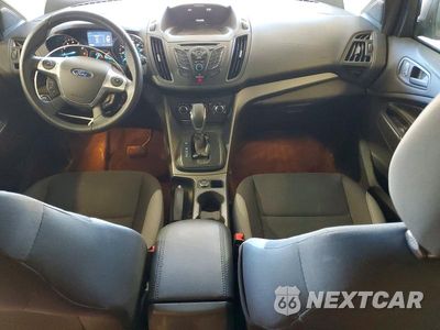 Zdjęcie 8 z 13 samochodu: 2014 FORD ESCAPE S VIN:1FMCU0F78EUE09073 - miniatura