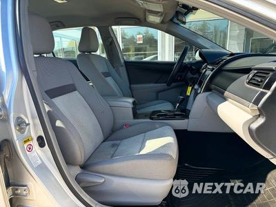 Piąte zdjęcie samochodu w środku: 2013 TOYOTA CAMRY LE VIN:4T4BF1FK1DR335354 - miniatura