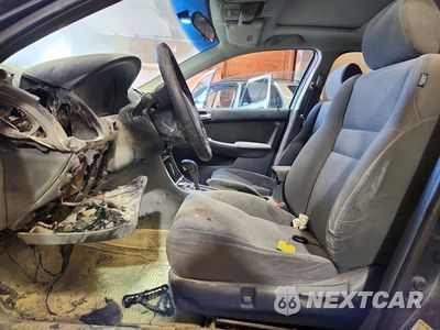 Zdjęcie 7 z 12 samochodu: 2006 HONDA ACCORD EX VIN:1HGCM56736A154550 - miniatura