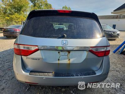 Zdjęcie 6 z 13 samochodu: 2013 HONDA ODYSSEY TOURING VIN:5FNRL5H90DB055814 - miniatura