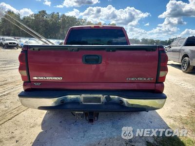 Zdjęcie 6 z 12 samochodu: 2005 CHEVROLET SILVERADO C1500 VIN:2GCEC13T251124422 - miniatura