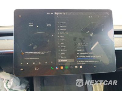 Zdjęcie 9 z 12 samochodu: 2022 TESLA MODEL Y VIN:7SAYGDEE3NF380389 - miniatura