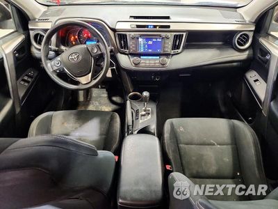 Zdjęcie 8 z 13 samochodu: 2013 TOYOTA RAV4 XLE VIN:JTMRFREV8DD014127 - miniatura