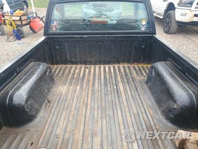 Zdjęcie 10 z 12 samochodu: 1996 NISSAN TRUCK BASE VIN:1N6SD11S3TC318715 - miniatura