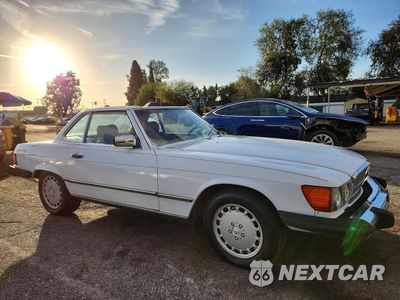 Czwarte zdjęcie samochodu z boku: 1989 MERCEDES-BENZ 560 SL VIN:WDBBA48D3KA093631 - miniatura