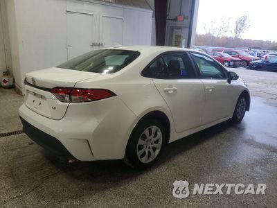 Trzecie zdjęcie samochodu z tyłu: 2024 TOYOTA COROLLA LE VIN:5YFB4MDE8RP186433 - miniatura