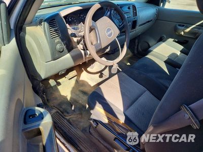 Zdjęcie 8 z 12 samochodu: 2008 GMC SIERRA C1500 VIN:1GTEC14C08Z107113 - miniatura