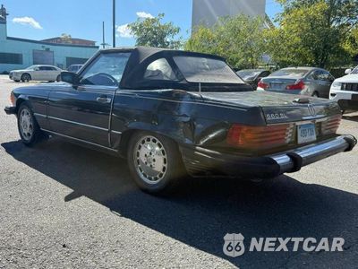 Trzecie zdjęcie samochodu z tyłu: 1988 MERCEDES-BENZ 560SL VIN:WDB3A4806JA087076 - miniatura
