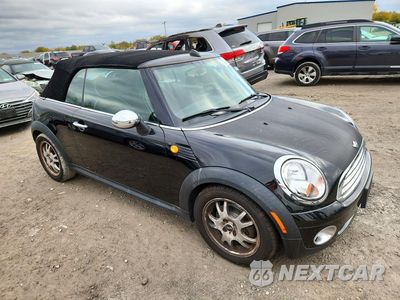Czwarte zdjęcie samochodu z boku: 2010 MINI COOPER VIN:WMWMR3C58ATU97408 - miniatura