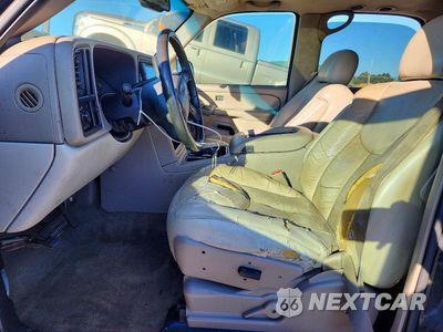 Zdjęcie 7 z 13 samochodu: 2004 GMC YUKON VIN:1GKEC13Z74R142333 - miniatura