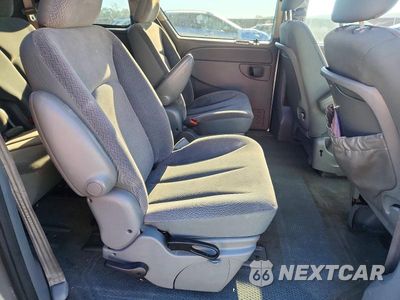 Zdjęcie 11 z 13 samochodu: 2005 DODGE CARAVAN SXT VIN:1D4GP45R15B344430 - miniatura