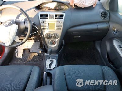Zdjęcie 8 z 12 samochodu: 2009 TOYOTA YARIS BASE VIN:JTDBT903894044882 - miniatura