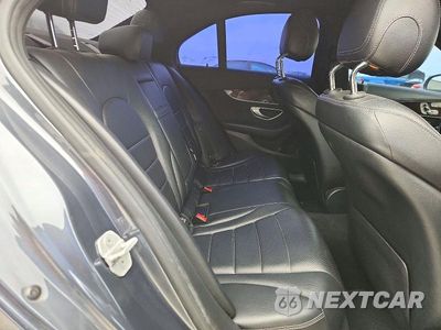 Zdjęcie 10 z 12 samochodu: 2015 MERCEDES-BENZ C 300 VIN:55SWF4JB3FU086994 - miniatura
