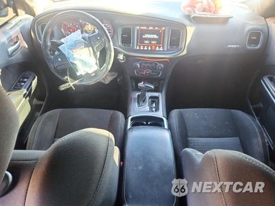 Zdjęcie 8 z 12 samochodu: 2019 DODGE CHARGER SCAT PACK VIN:2C3CDXGJ8KH756901 - miniatura