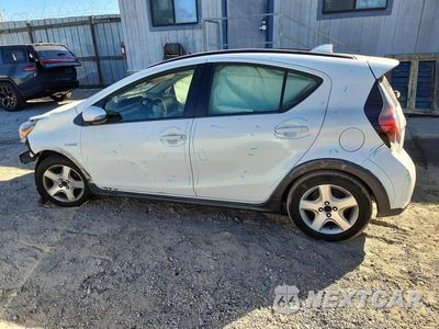 Drugie zdjęcie samochodu z przodu: 2018 TOYOTA PRIUS C TWO VIN:JTDKDTB30J1603337 - miniatura