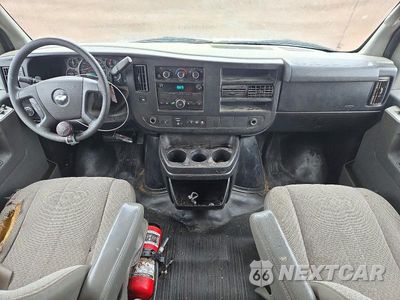 Zdjęcie 8 z 13 samochodu: 2013 CHEVROLET EXPRESS G3500 LS VIN:1GAZGZFG0D1112396 - miniatura