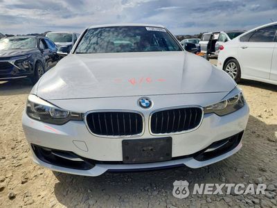 Piąte zdjęcie samochodu w środku: 2013 BMW 328 I SULEV VIN:WBA3C1C53DF440246 - miniatura
