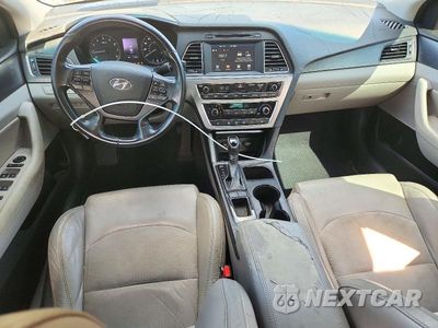 Zdjęcie 8 z 12 samochodu: 2016 HYUNDAI SONATA SPORT VIN:5NPE34AF7GH379812 - miniatura