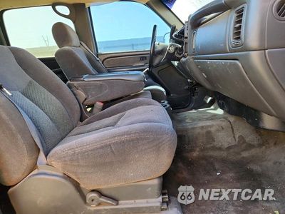 Zdjęcie 7 z 13 samochodu: 2006 CHEVROLET SILVERADO C1500 VIN:2GCEC13T661179103 - miniatura