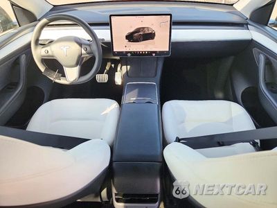 Zdjęcie 8 z 13 samochodu: 2023 TESLA MODEL Y VIN:7SAYGDEF7PF809688 - miniatura