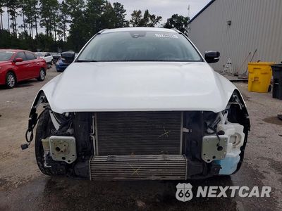 Piąte zdjęcie samochodu w środku: 2017 VOLVO XC60 T5 DYNAMIC VIN:YV440MDR1H2203252 - miniatura
