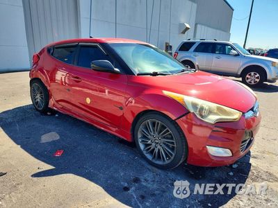 Czwarte zdjęcie samochodu z boku: 2013 HYUNDAI VELOSTER RE MIX VIN:KMHTC6AD1DU156261 - miniatura