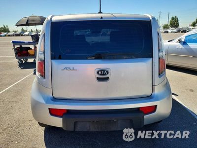 Zdjęcie 6 z 12 samochodu: 2011 KIA SOUL BASE VIN:KNDJT2A16B7313529 - miniatura