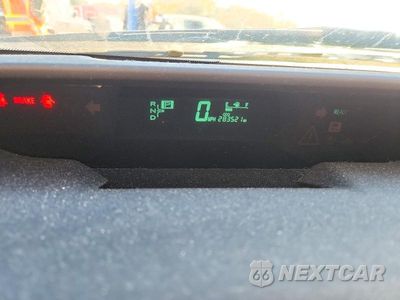 Zdjęcie 9 z 12 samochodu: 2007 TOYOTA PRIUS BASE VIN:JTDKB20U477662151 - miniatura