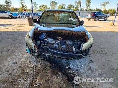 Piąte zdjęcie samochodu w środku: 2010 HONDA ACCORD LXP VIN:1HGCP2F42AA148274 - miniatura