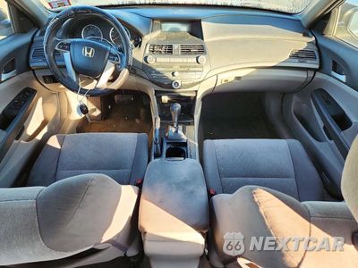Zdjęcie 8 z 13 samochodu: 2010 HONDA ACCORD LX VIN:1HGCP2F30AA104815 - miniatura