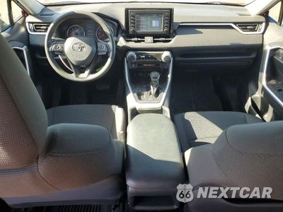 Zdjęcie 8 z 13 samochodu: 2019 TOYOTA RAV4 LE VIN:2T3H1RFVXKW011111 - miniatura