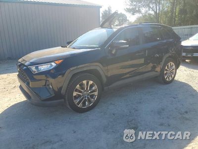 2020 TOYOTA RAV4 XLE PREMIUM JTMC1RFV0LD053165 - główne zdjęcie licytacji z USA - miniatura