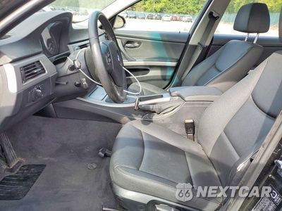 Zdjęcie 7 z 12 samochodu: 2007 BMW 323 I VIN:WBAVH13587KC96086 - miniatura
