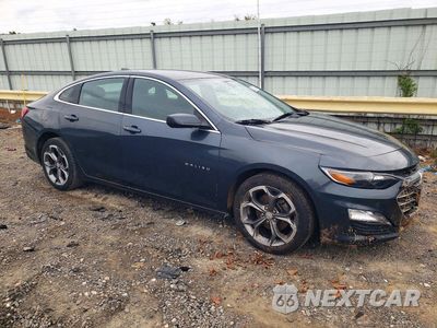 Czwarte zdjęcie samochodu z boku: 2020 CHEVROLET MALIBU LT VIN:1G1ZD5ST3LF101821 - miniatura